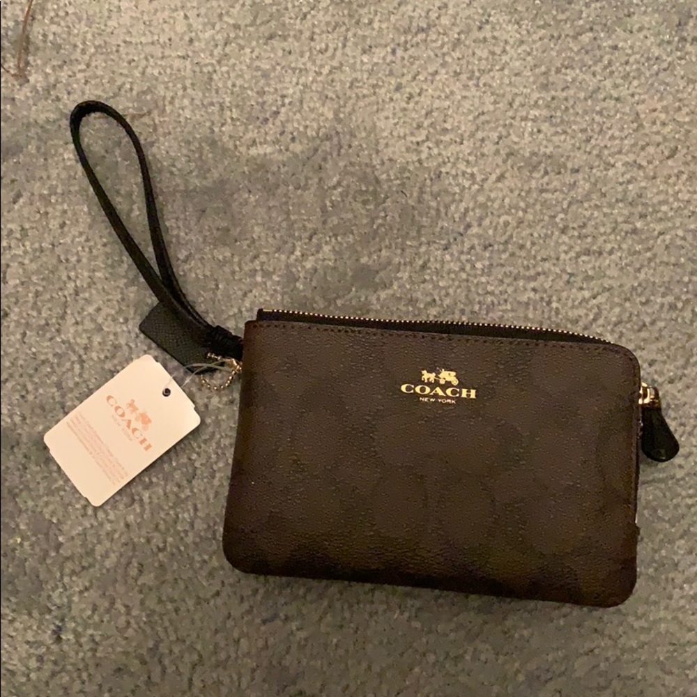 Coach wristlet (small)
